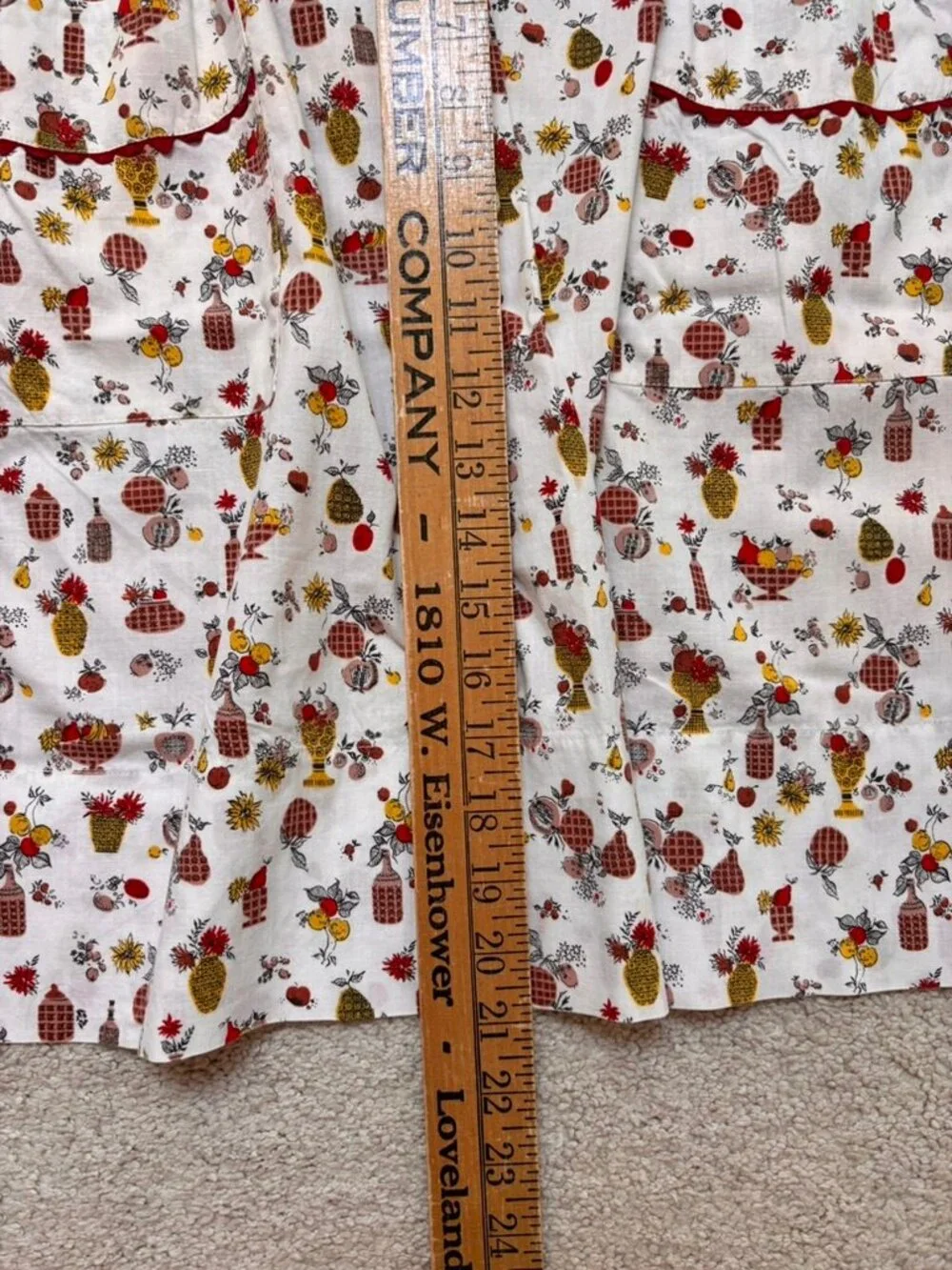 Vintage kitchen apron novelty fruit and floral pattern with red rick rack trim